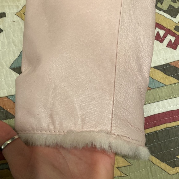 Pink leather jacket - Picture 3 of 7